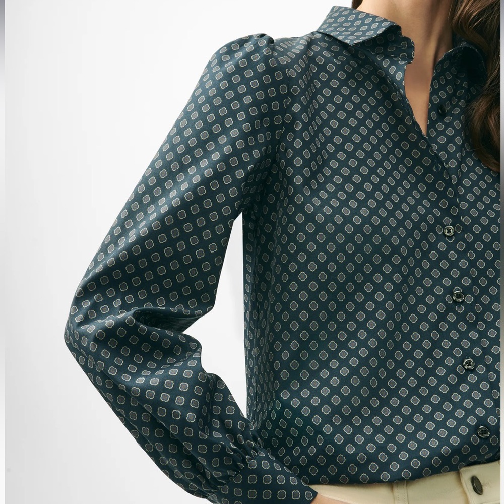 Brooks Brothers Navy Geometric Button Down Shirt